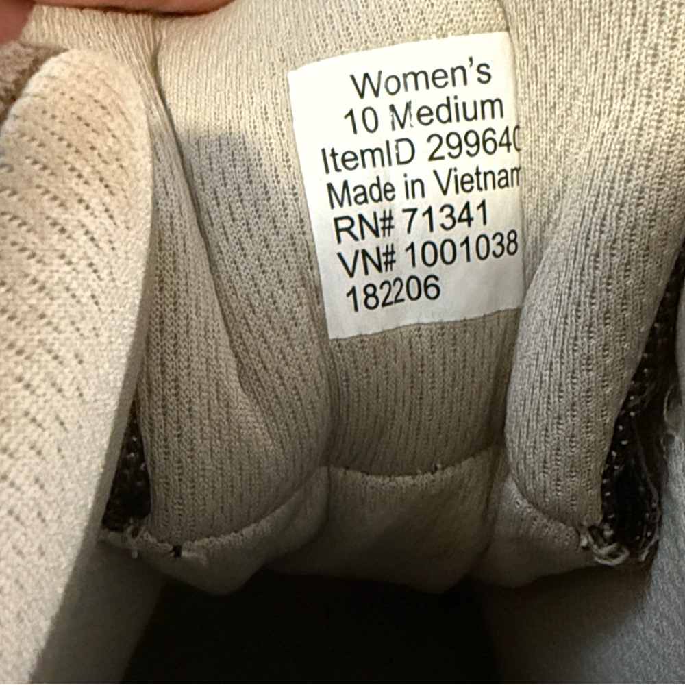 LL Bean Trail 299640
Waterproof Hiking Boots
Women's Size 10 M - Picture 7 of 8